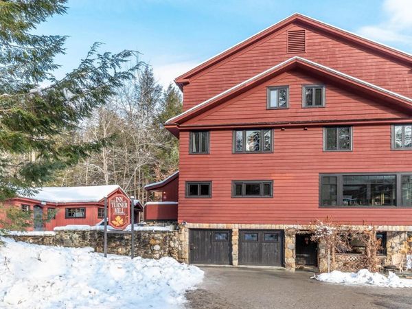 56 Turner Mill Lane, Stowe, VT 05672