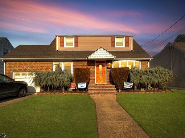 20 Bergen Ave, North Arlington, NJ 07031