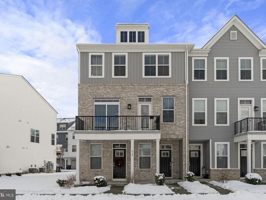 917 Anvil Court, Phoenixville, PA 19460 Main Photo