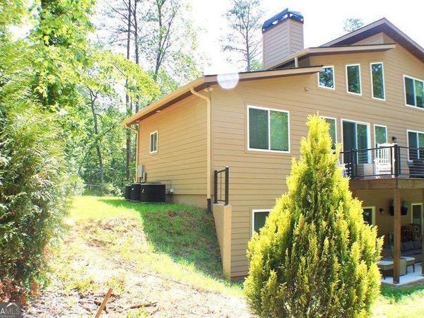 939 Sunset Road, Epworth, GA 30541