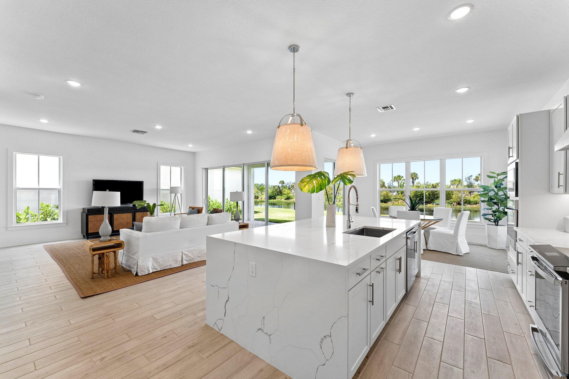 6790 SE Lost Pine Drive, Unit 29, Stuart, FL 34997 Photo