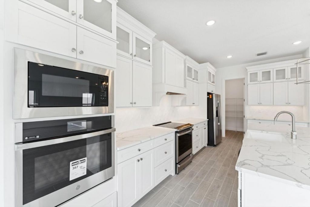 6790 SE Lost Pine Drive, Unit 29, Stuart, FL 34997 Photo