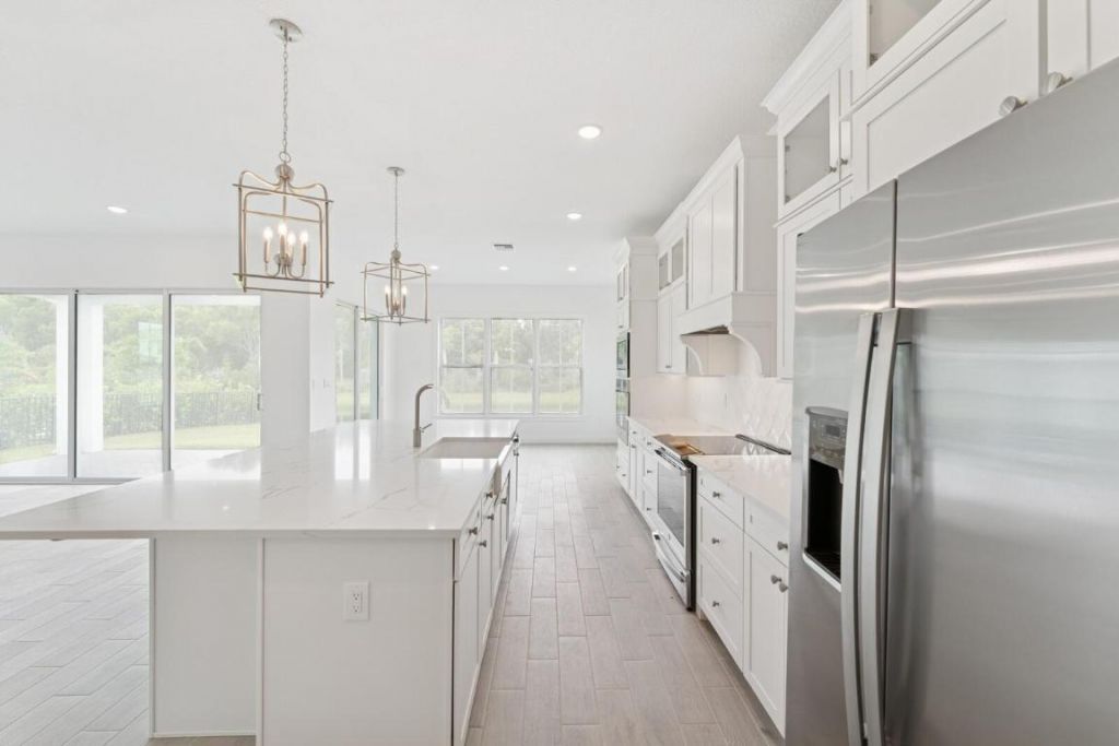 6790 SE Lost Pine Drive, Unit 29, Stuart, FL 34997 Photo