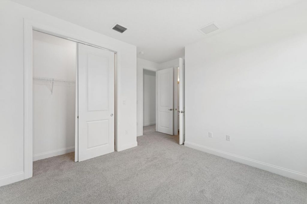 6790 SE Lost Pine Drive, Unit 29, Stuart, FL 34997 Photo