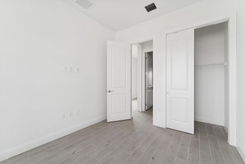 6790 SE Lost Pine Drive, Unit 29, Stuart, FL 34997 Photo
