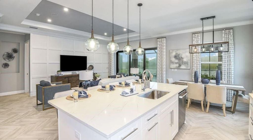 13072 SW Shinnecock Drive, Port Saint Lucie, FL 34987 Photo