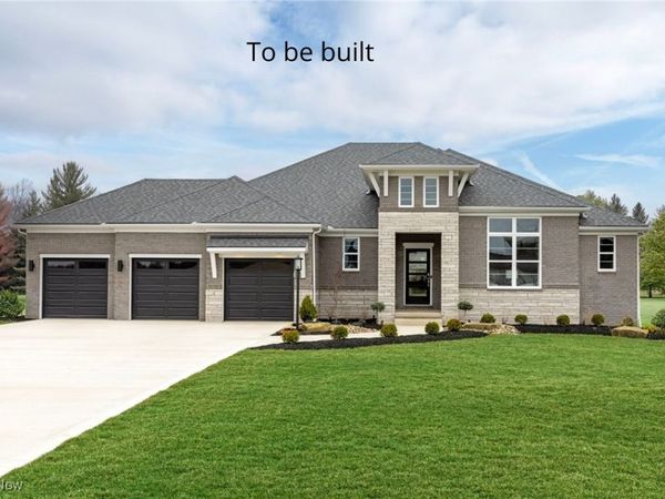 7812 Harley Hills Drive, North Royalton, OH 44039