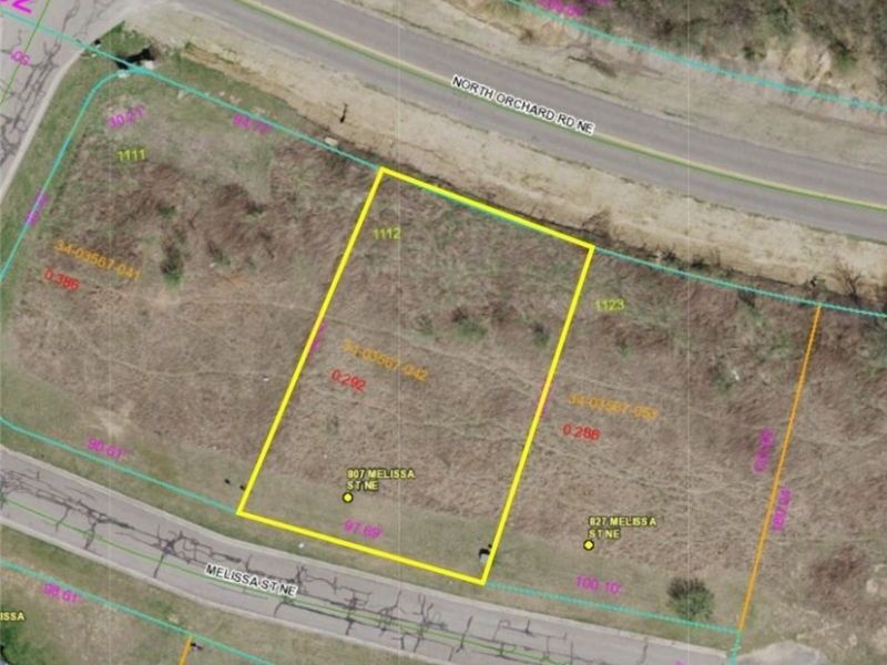 807 Melissa Street NE, Bolivar, OH 44612 Photo 1