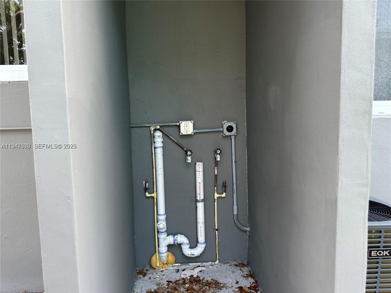 1894 NW 53rd St , Miami, FL 33142 Photo