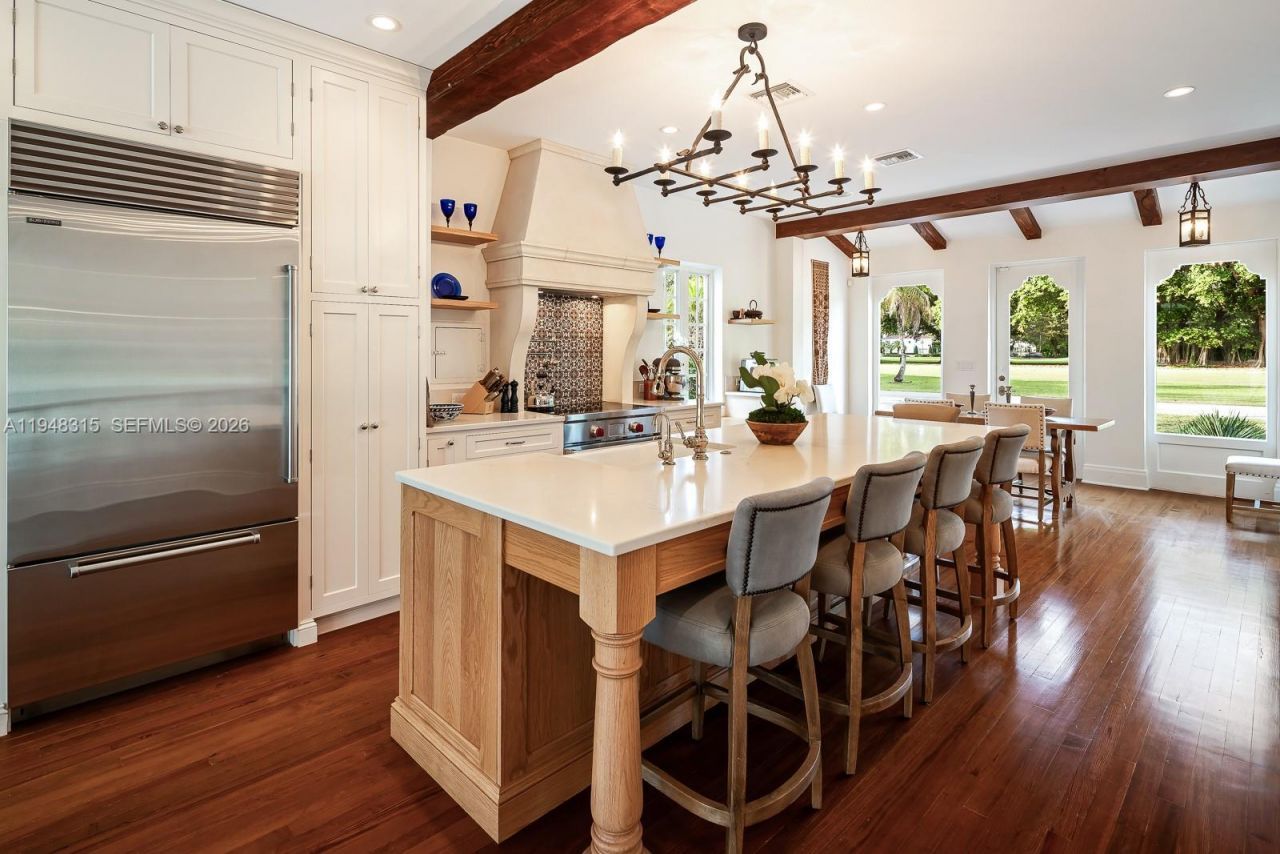 1234 S Greenway Dr, Coral Gables, FL 33134 Photo