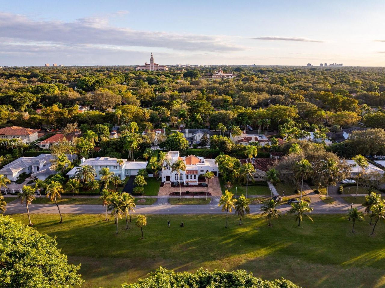 1234 S Greenway Dr, Coral Gables, FL 33134 Photo