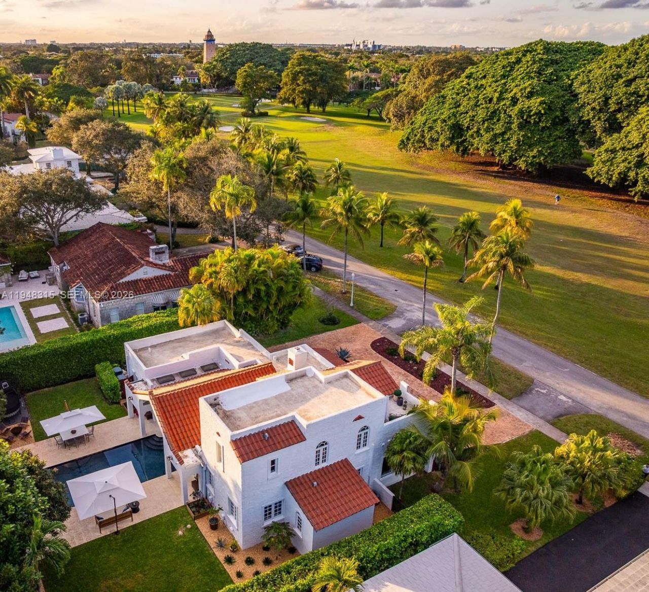 1234 S Greenway Dr, Coral Gables, FL 33134 Photo