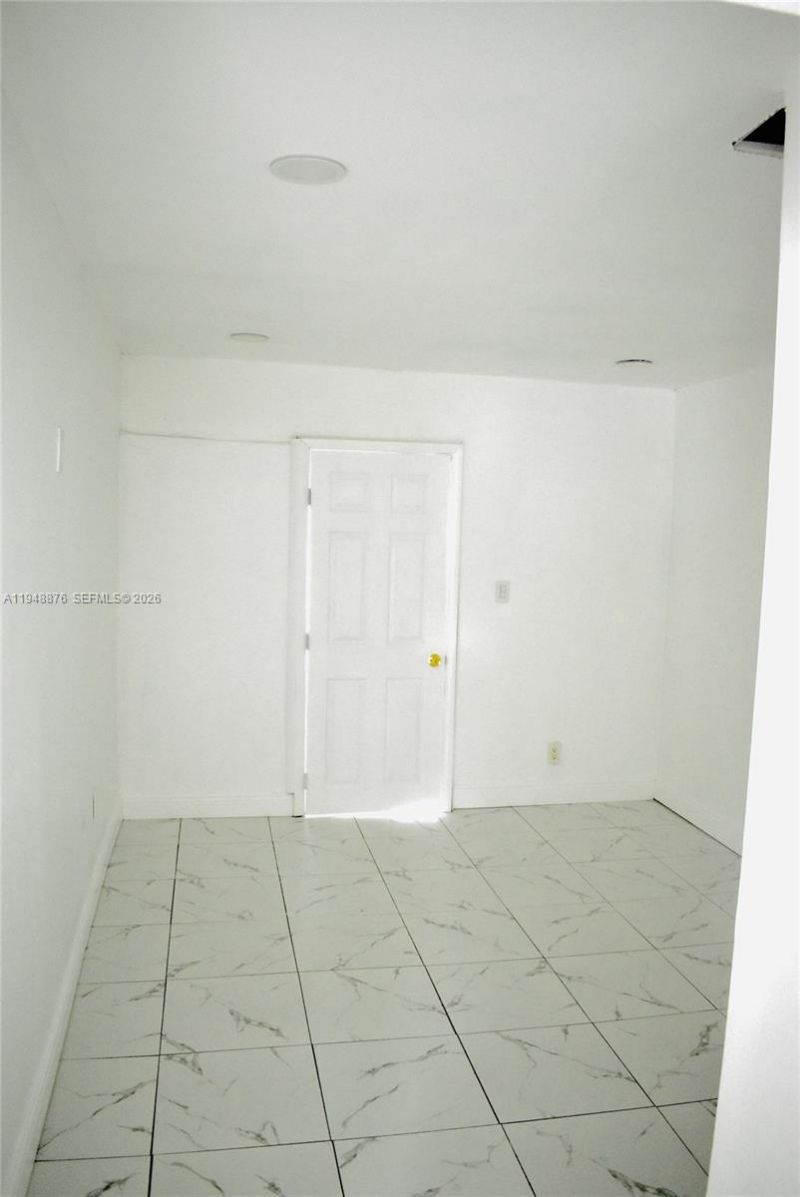 2280 SW 43rd Ave , Unit 2, Fort Lauderdale, FL 33317 Photo