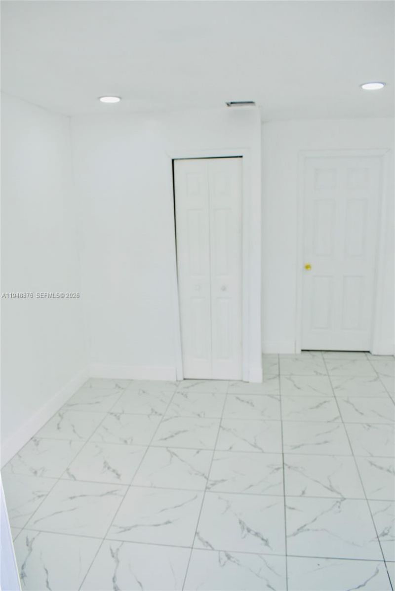 2280 SW 43rd Ave , Unit 2, Fort Lauderdale, FL 33317 Photo