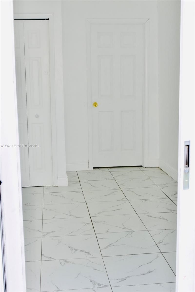 2280 SW 43rd Ave , Unit 2, Fort Lauderdale, FL 33317 Photo