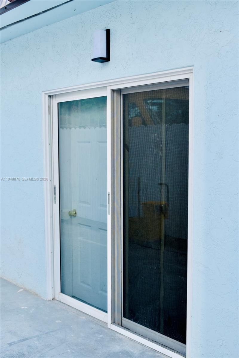 2280 SW 43rd Ave , Unit 2, Fort Lauderdale, FL 33317 Photo