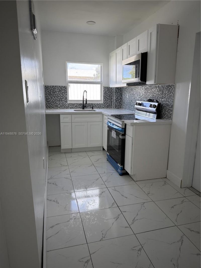 2280 SW 43rd Ave , Unit 2, Fort Lauderdale, FL 33317 Photo