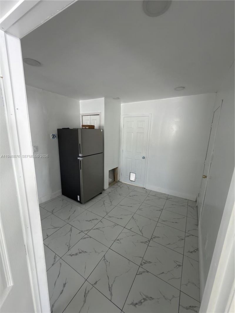 2280 SW 43rd Ave , Unit 2, Fort Lauderdale, FL 33317 Photo