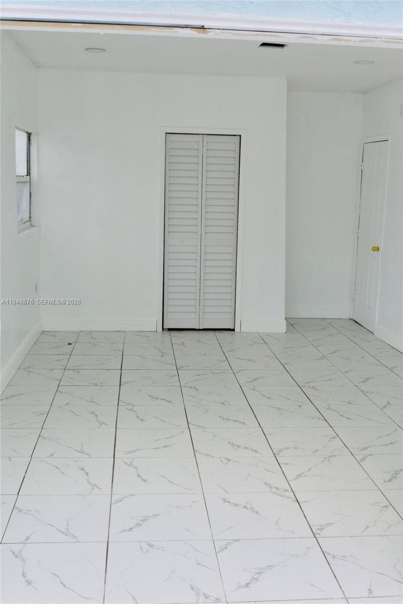 2280 SW 43rd Ave , Unit 2, Fort Lauderdale, FL 33317 Photo