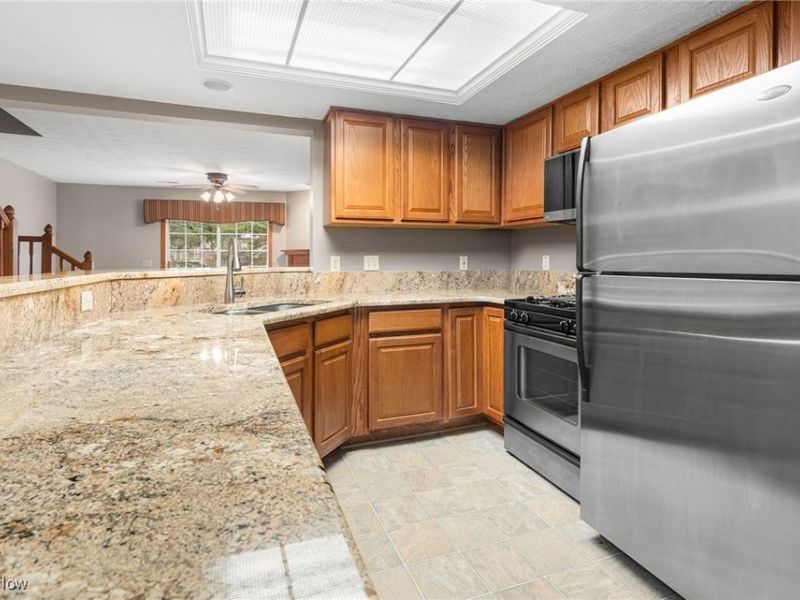 135 Sand Court, Fairlawn, OH 44333 Photo 11