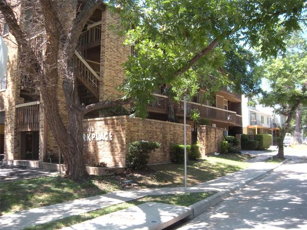 612 Park PL, Unit 203, Austin, TX 78705