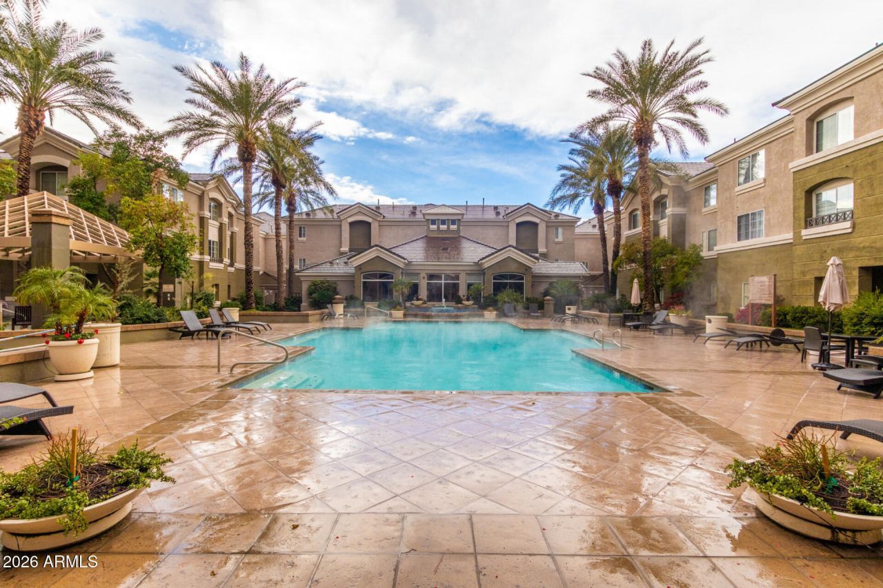 4455 E Paradise Village Parkway, Unit 1068, Phoenix, AZ 85032 Main Photo