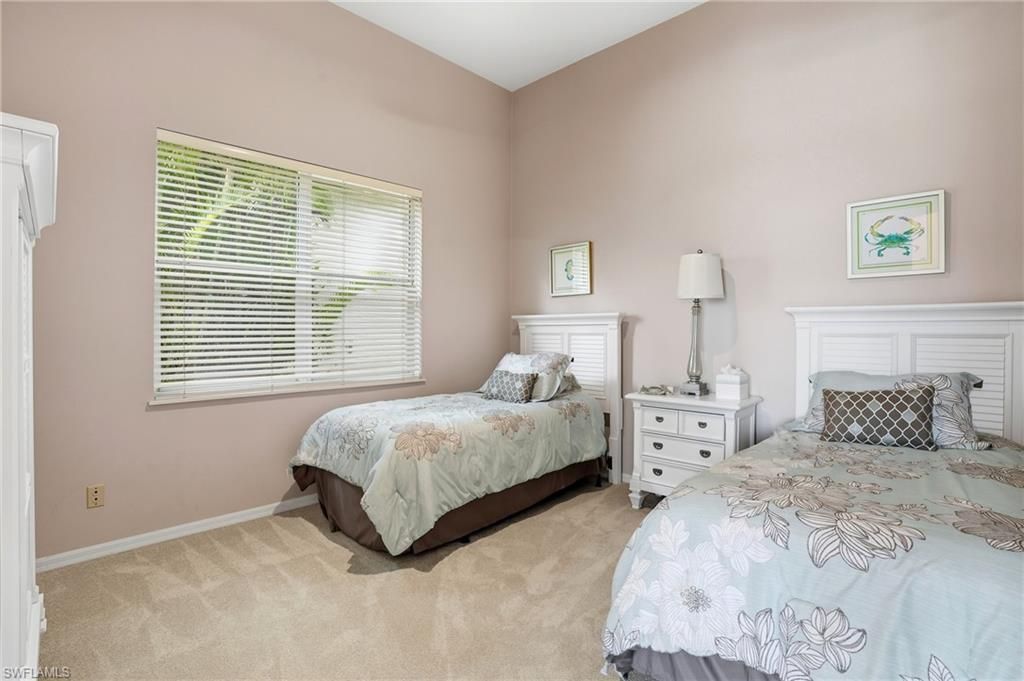 19331 Silver Oak Dr, Estero, FL 33967 Photo