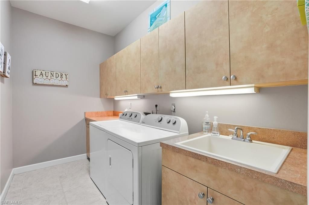 19331 Silver Oak Dr, Estero, FL 33967 Photo