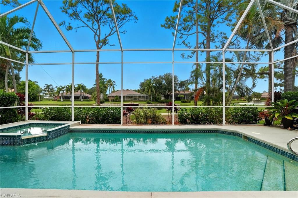 19331 Silver Oak Dr, Estero, FL 33967 Photo