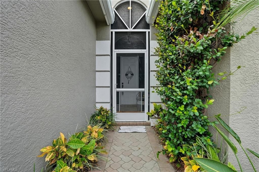 19331 Silver Oak Dr, Estero, FL 33967 Photo