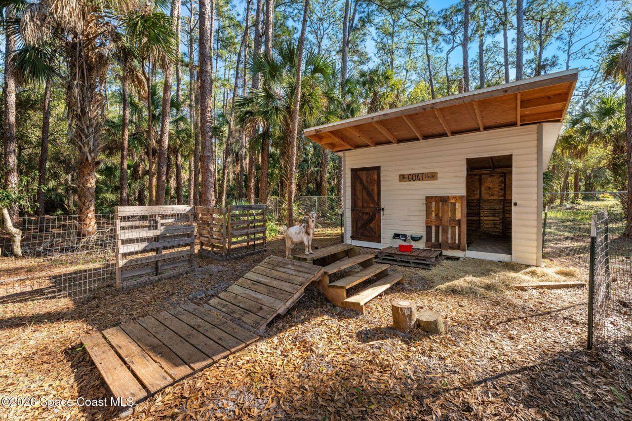 3975 Corey Road, Malabar, FL 32950 Photo