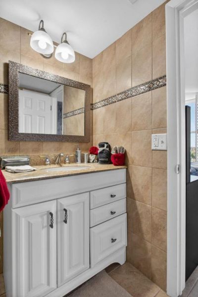 1050 Hillsboro Mile, Unit 704w, Hillsboro Beach, FL 33062 Photo