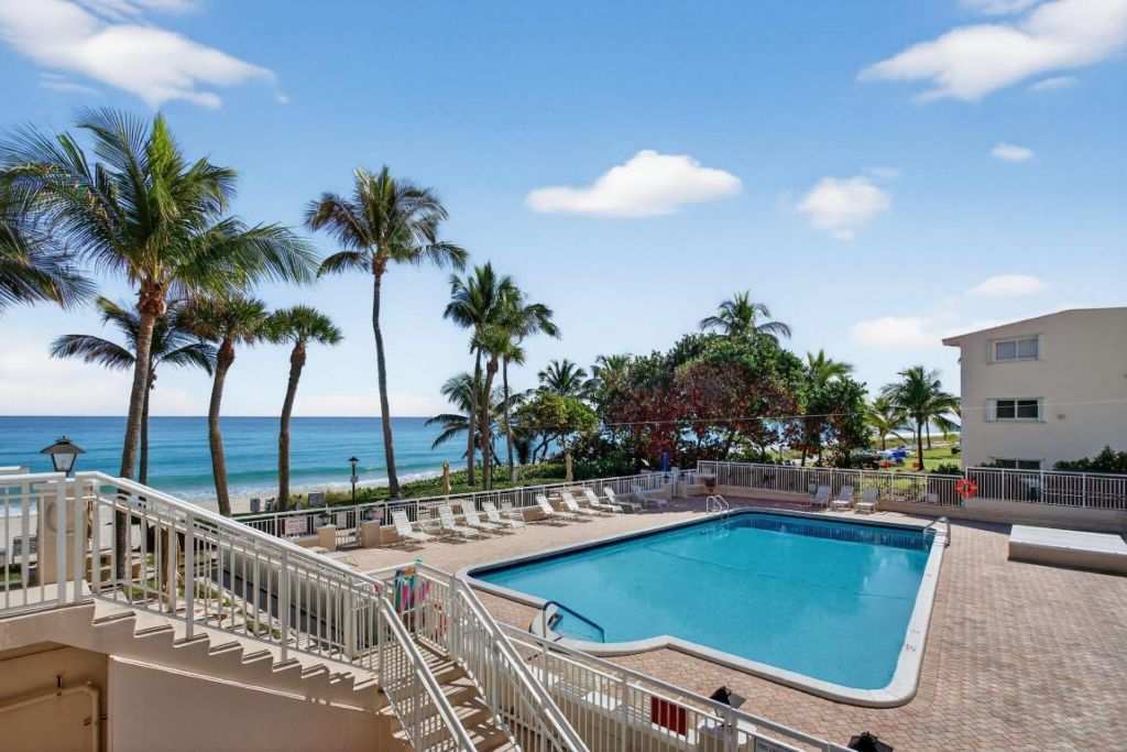 1050 Hillsboro Mile, Unit 704w, Hillsboro Beach, FL 33062 Photo