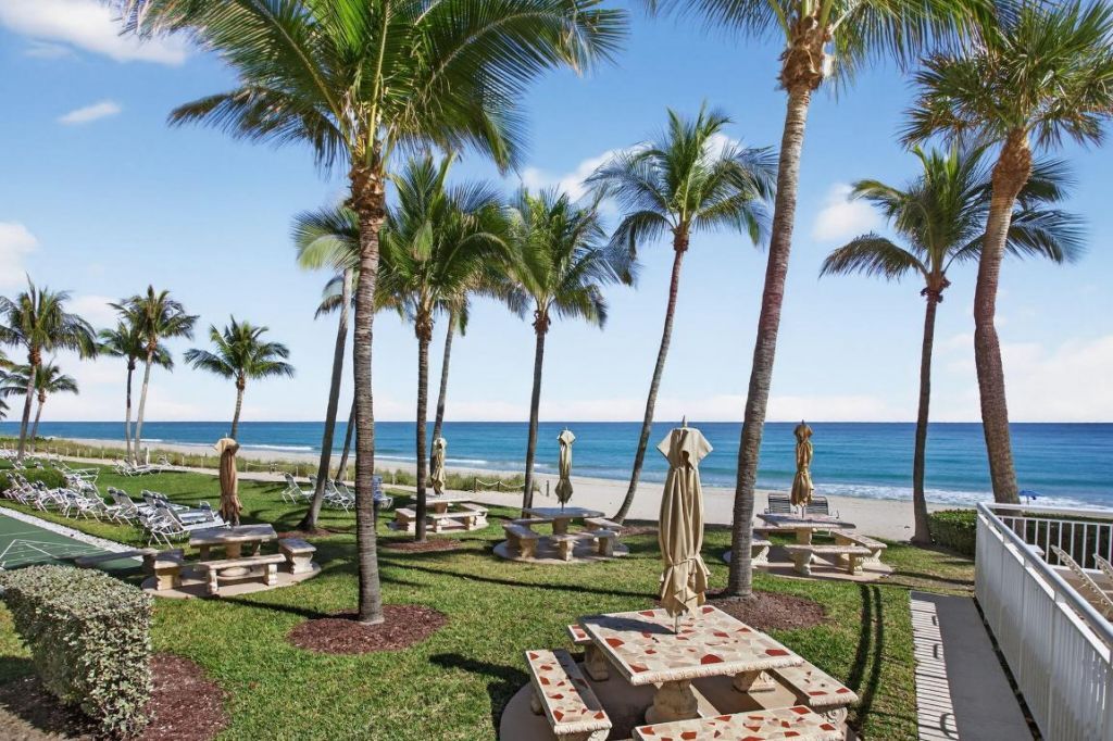 1050 Hillsboro Mile, Unit 704w, Hillsboro Beach, FL 33062 Photo