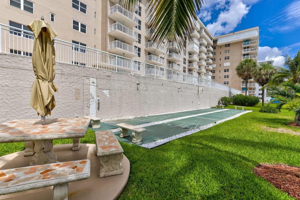 1050 Hillsboro Mile, Unit 704w, Hillsboro Beach, FL 33062 Photo