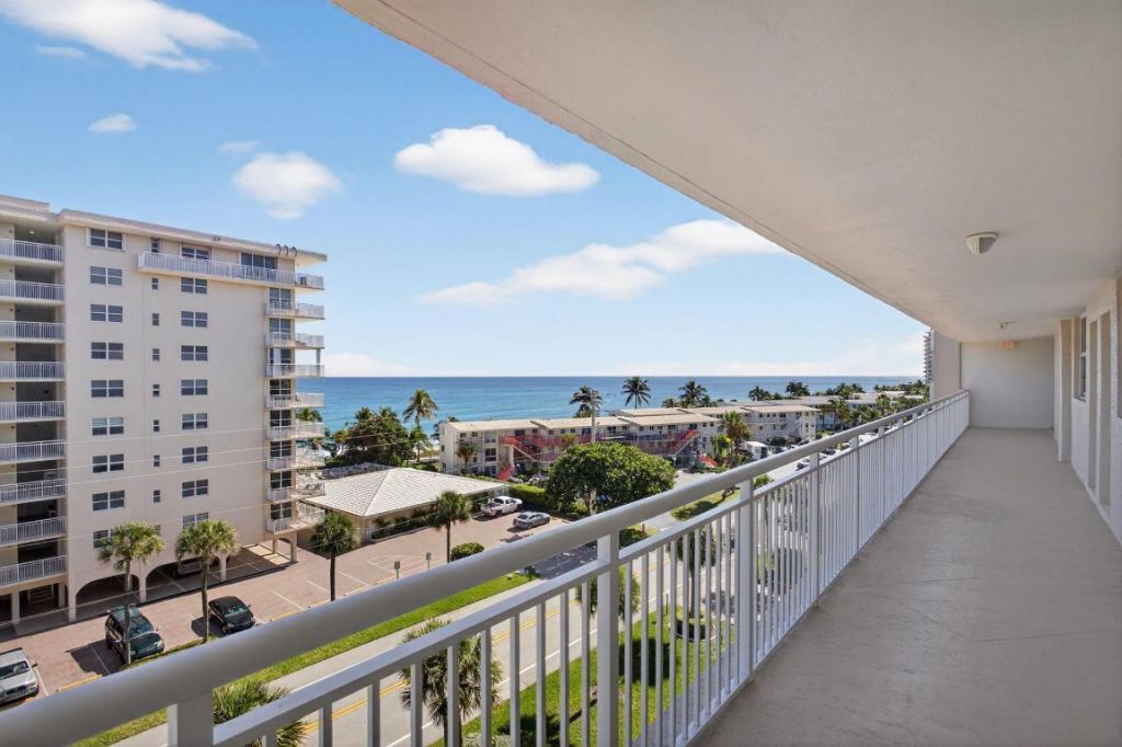 1050 Hillsboro Mile, Unit 704w, Hillsboro Beach, FL 33062 Photo