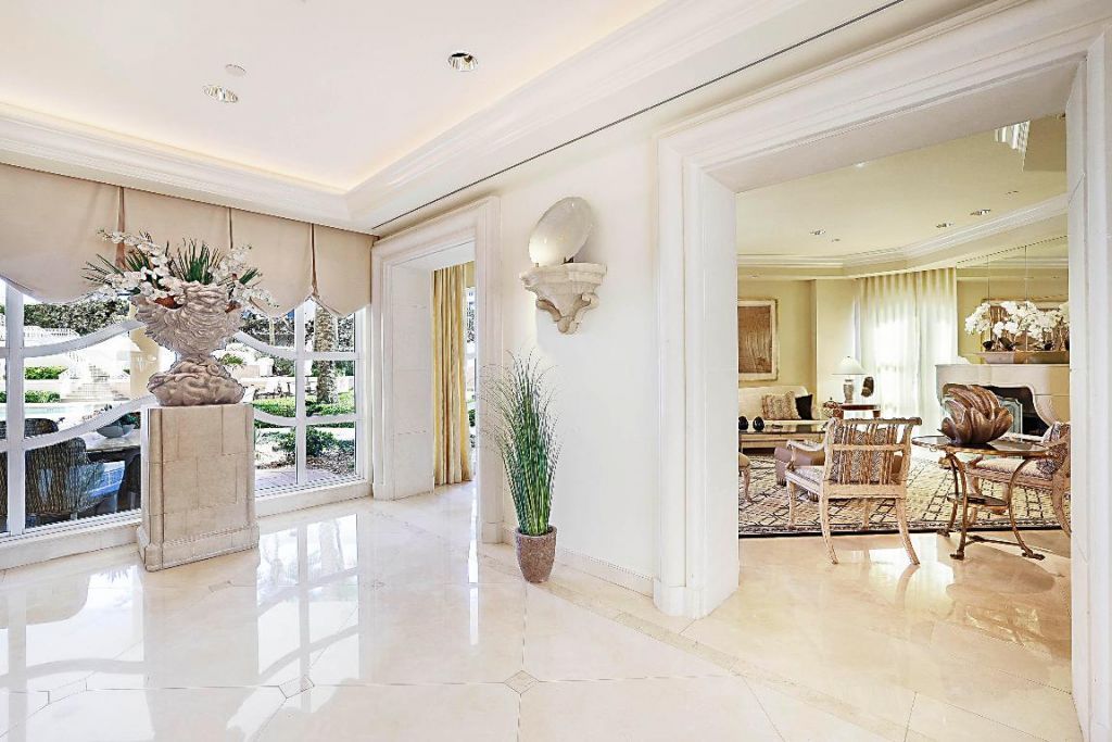 19950 S Beach Rd Road, Unit 4, Tequesta, FL 33469 Photo