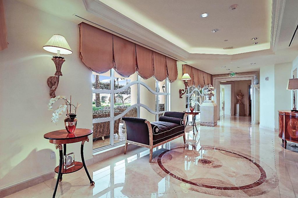 19950 S Beach Rd Road, Unit 4, Tequesta, FL 33469 Photo