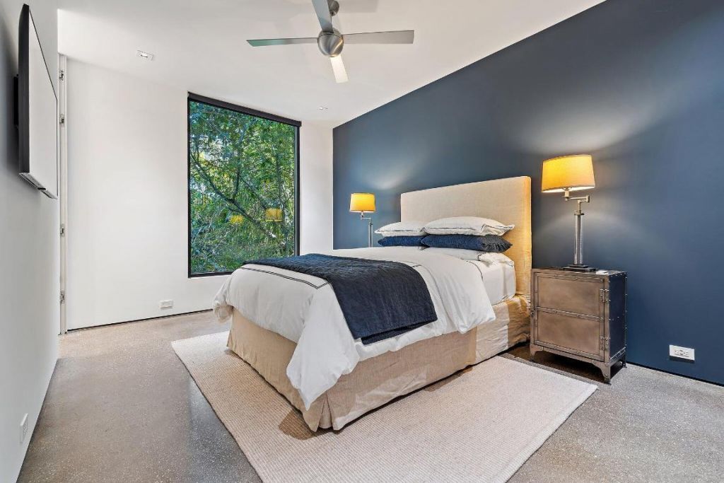 12 N Beach Road, Jupiter Island, FL 33455 Photo