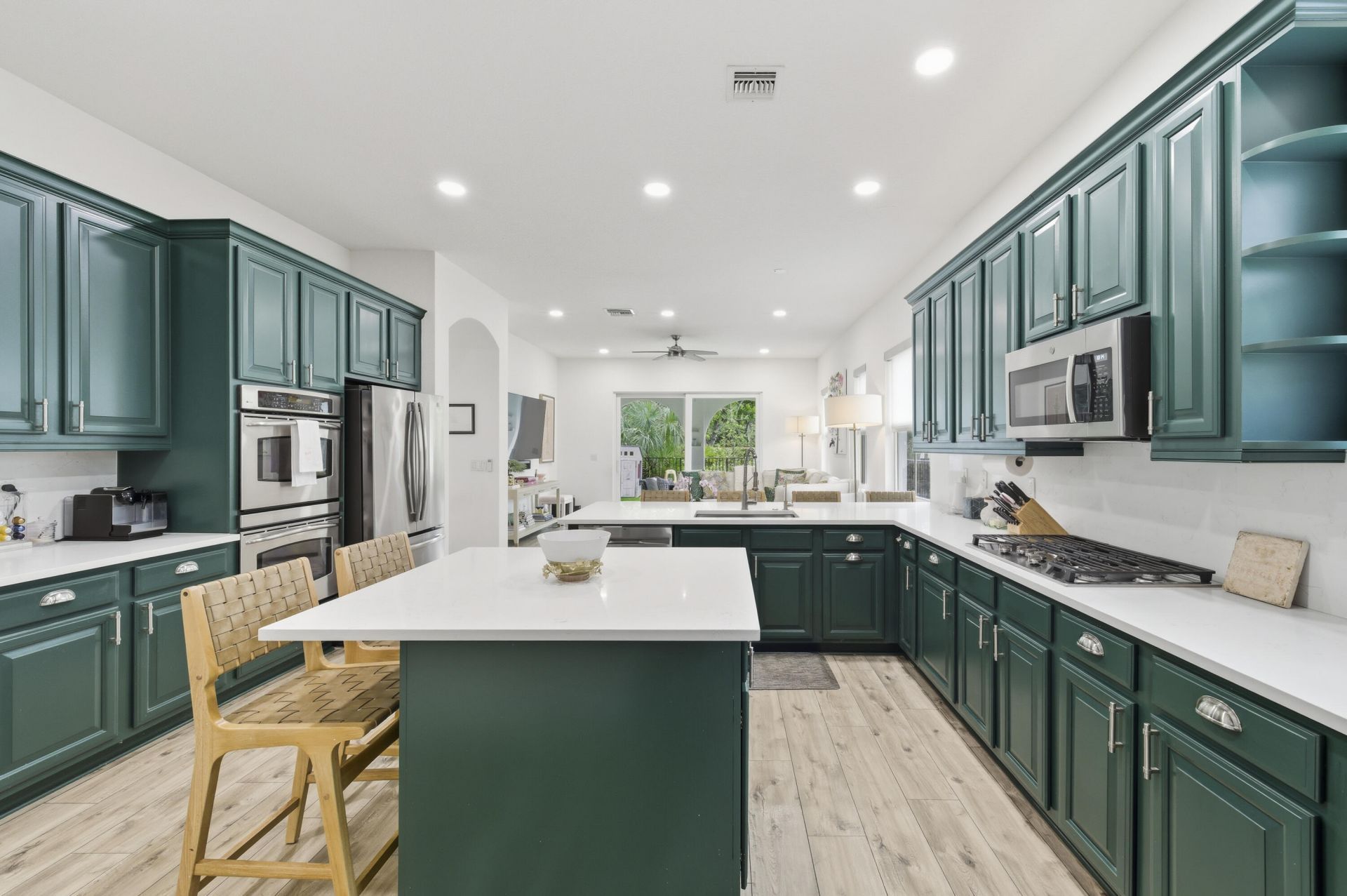 981 Mill Creek Drive, Palm Beach Gardens, FL 33410 Photo