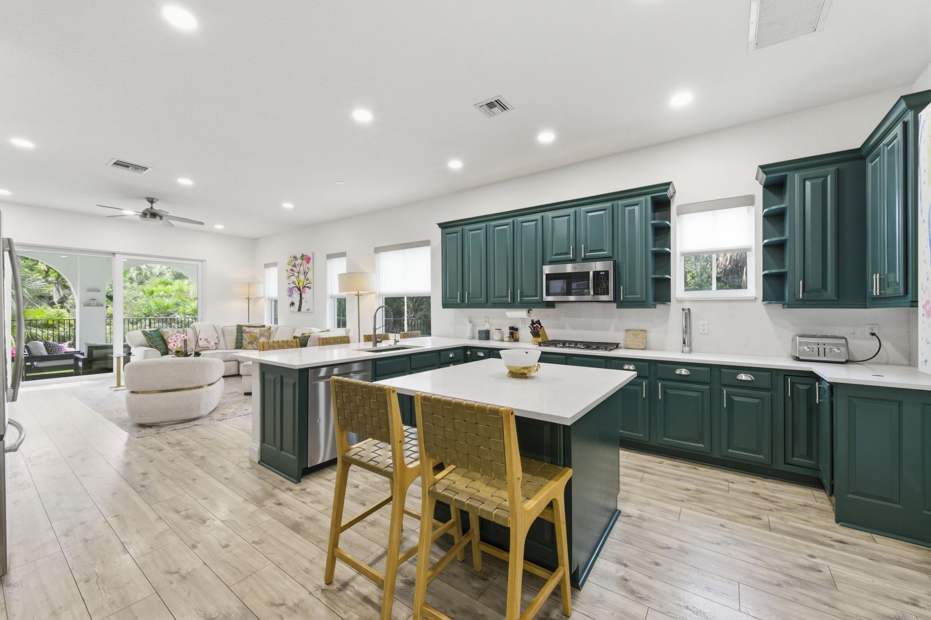 981 Mill Creek Drive, Palm Beach Gardens, FL 33410 Photo