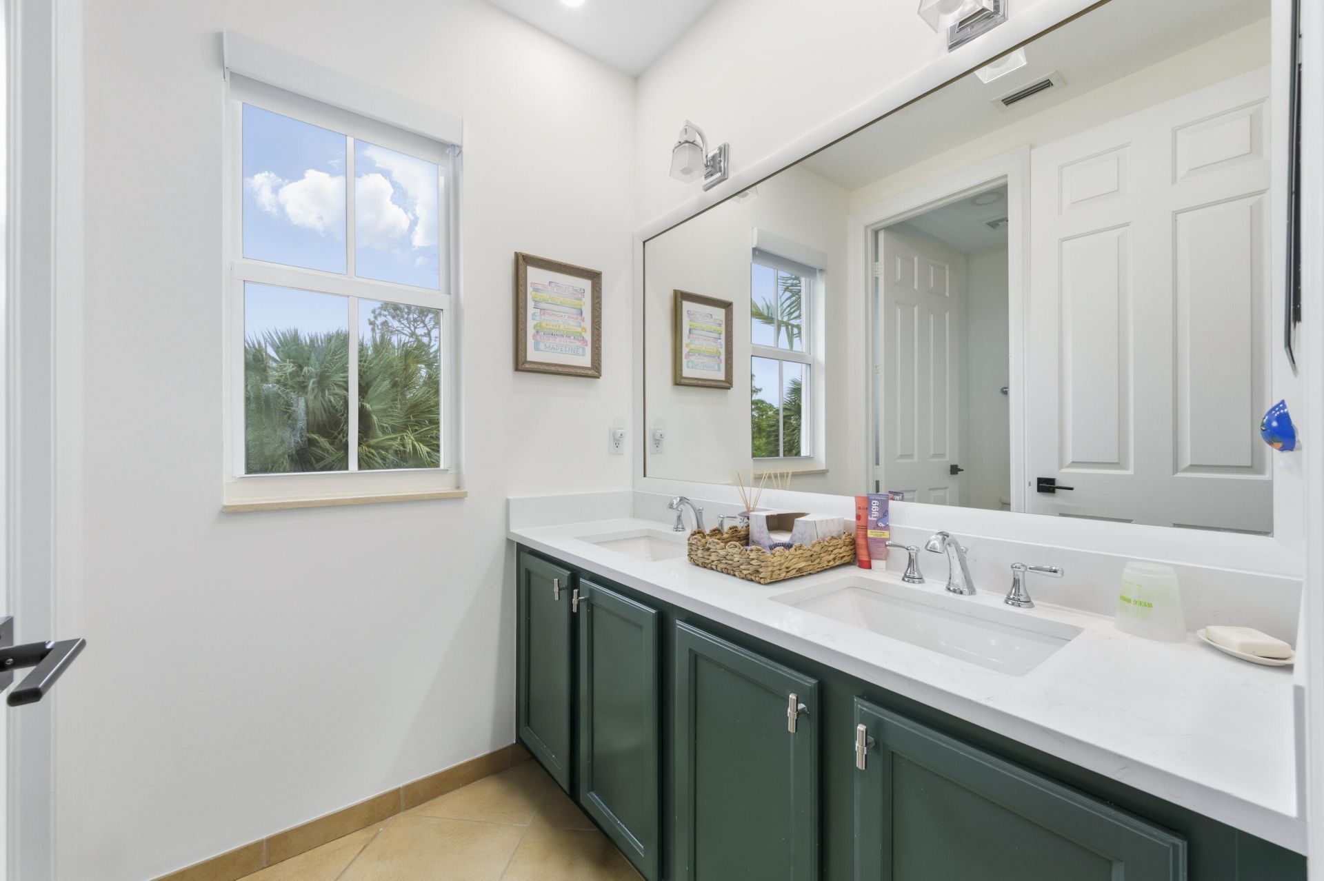 981 Mill Creek Drive, Palm Beach Gardens, FL 33410 Photo