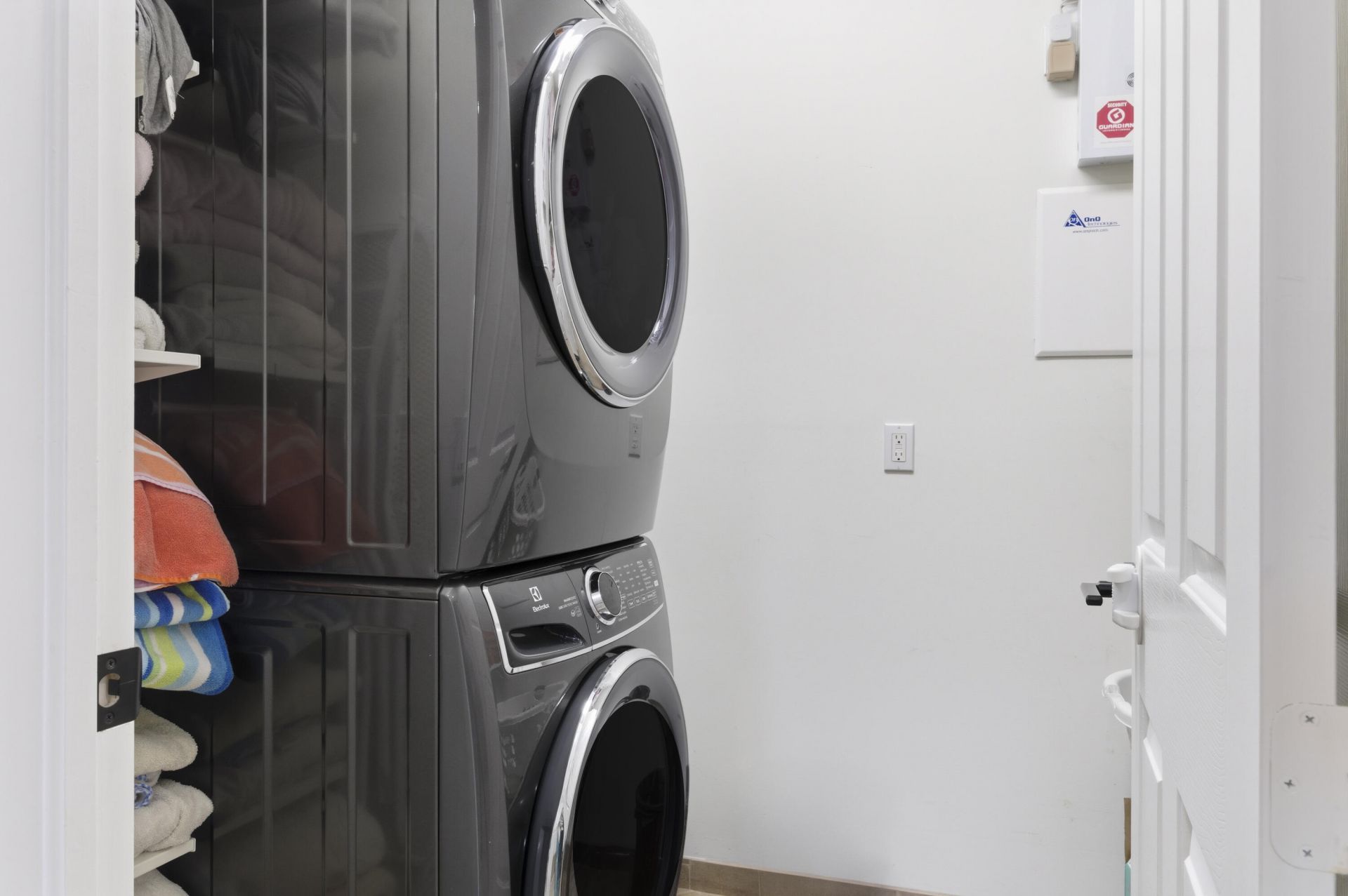 981 Mill Creek Drive, Palm Beach Gardens, FL 33410 Photo