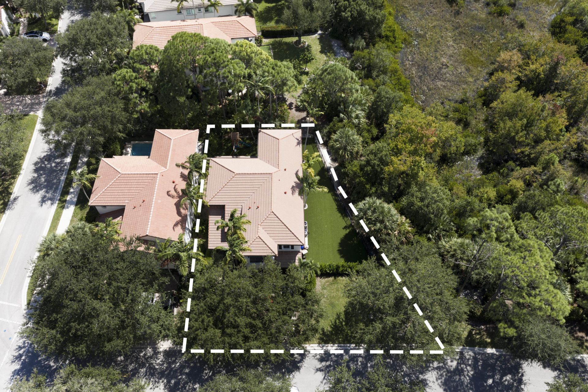 981 Mill Creek Drive, Palm Beach Gardens, FL 33410 Photo