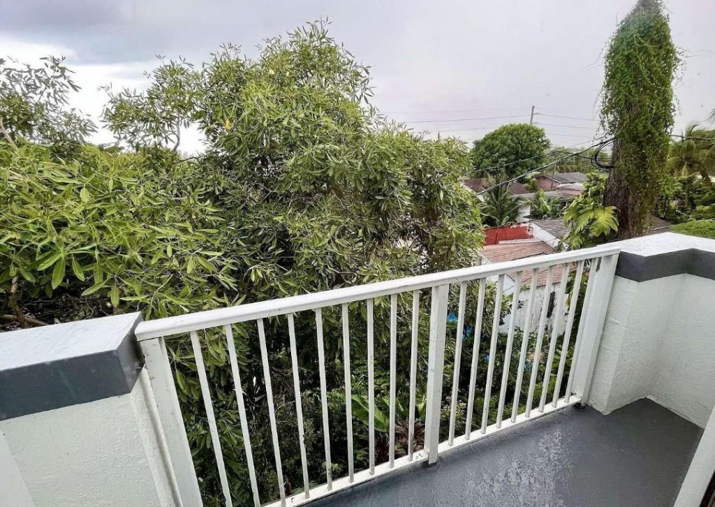 7516 NE 1st Ave, Unit 302, Miami, FL 33138 Photo