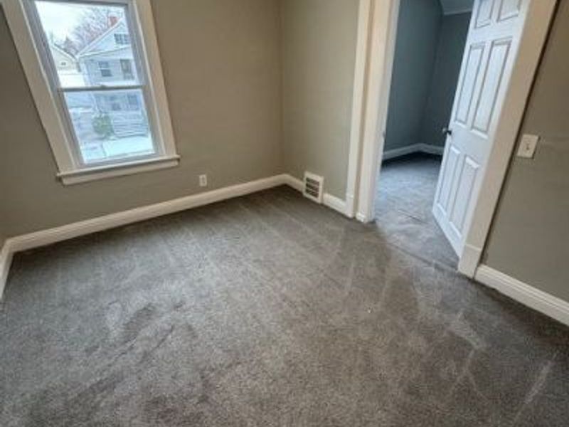 2302 Hood Avenue, Cleveland, OH 44109 Photo 7