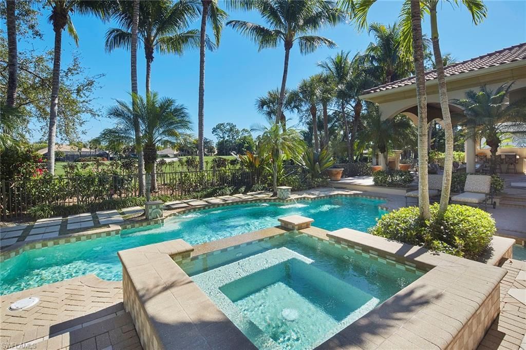 2944 Bellflower Ln, Naples, FL 34105 Photo