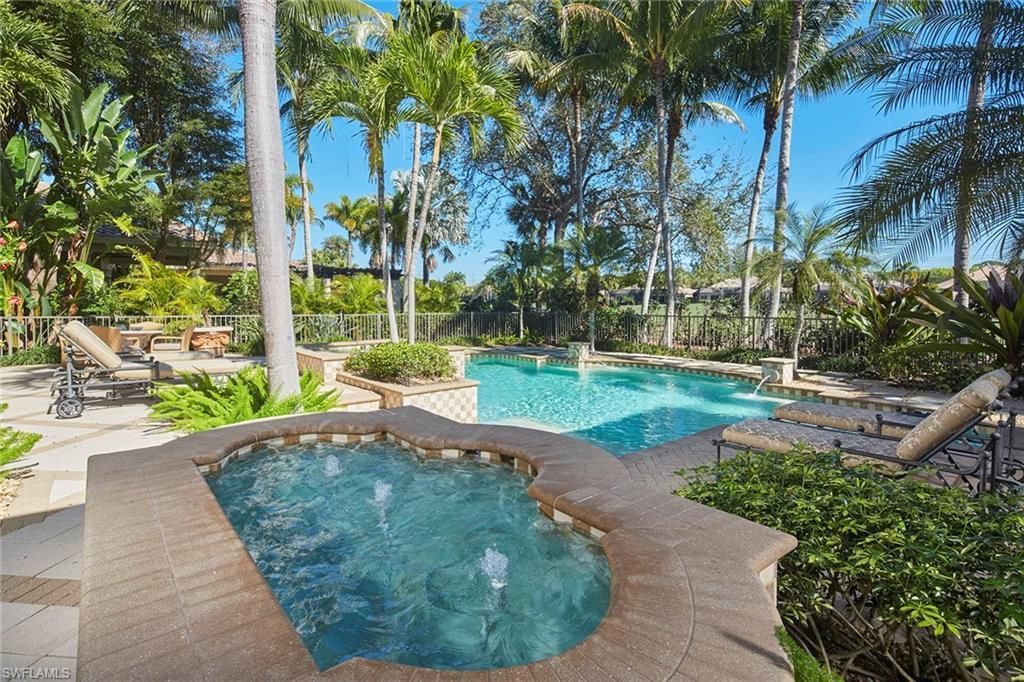 2944 Bellflower Ln, Naples, FL 34105 Photo