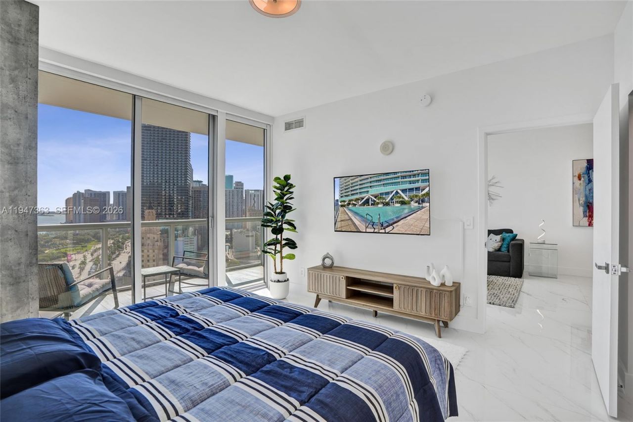 888 Biscayne Blvd , Unit 2404, Miami, FL 33132 Photo