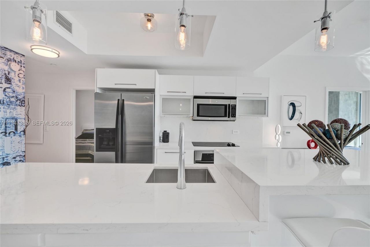 888 Biscayne Blvd , Unit 2404, Miami, FL 33132 Photo